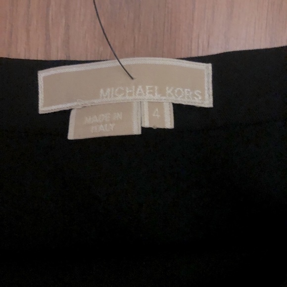 MK Knee-length skirt - Picture 3 of 3